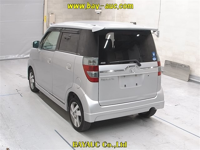 HONDA ZEST 2010