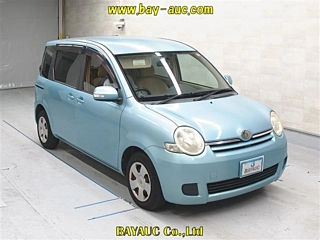TOYOTA SIENTA 2010