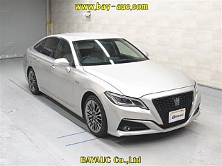 TOYOTA CROWN 2019