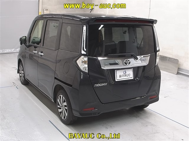 TOYOTA ROOMY 2024