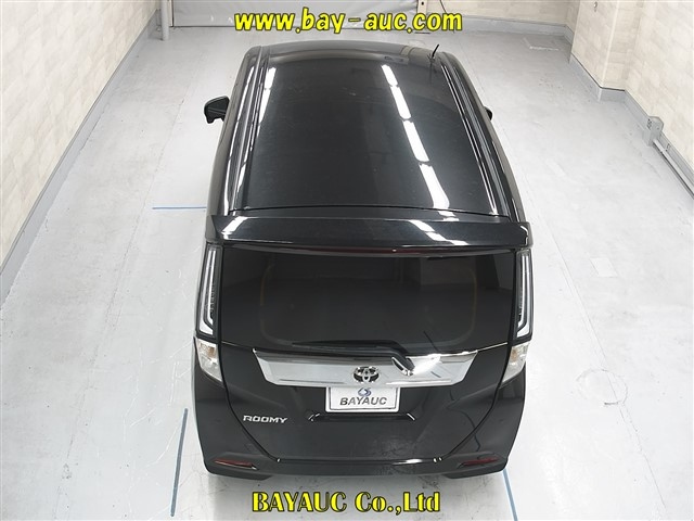 TOYOTA ROOMY 2024