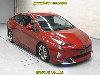 TOYOTA PRIUS 2016