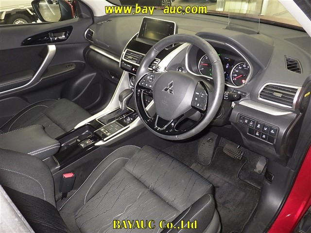 MITSUBISHI ECLIPSE CROSS 2020
