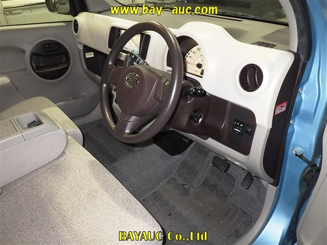 DAIHATSU BOON 2011