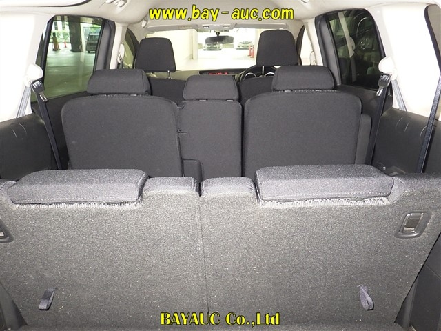 MAZDA PREMACY 2012