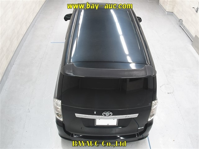 TOYOTA VOXY 2008