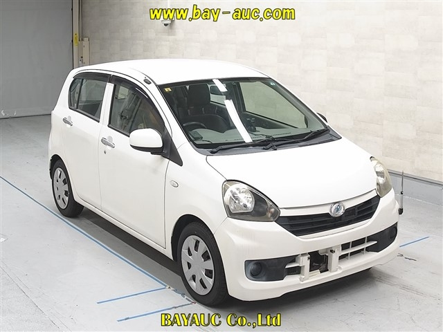 DAIHATSU MIRA E S 2014
