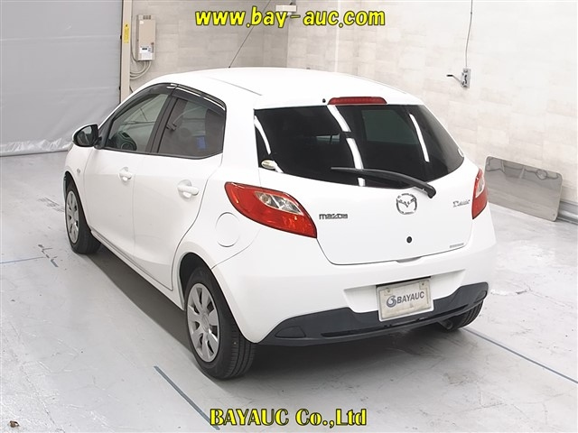MAZDA DEMIO 2011