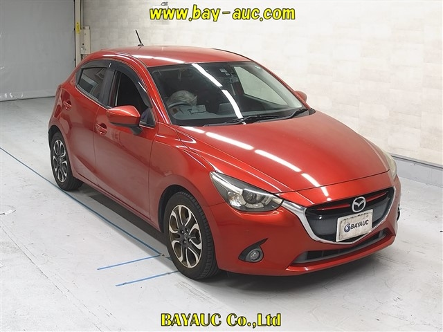 MAZDA DEMIO 2015