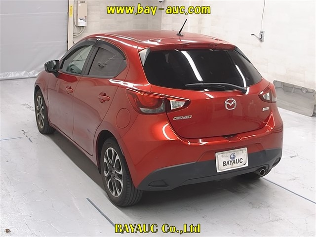 MAZDA DEMIO 2015