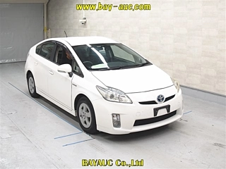 TOYOTA PRIUS 2011
