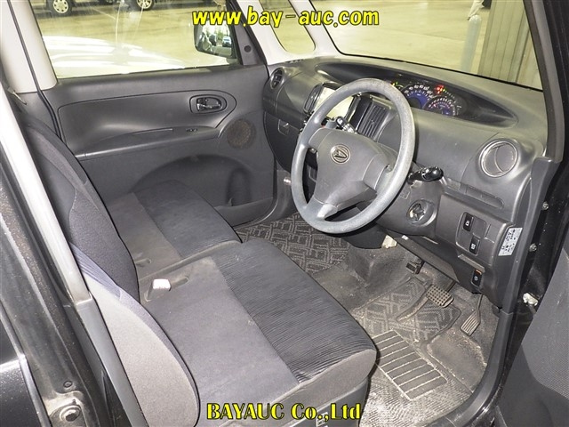 DAIHATSU TANTO 2012
