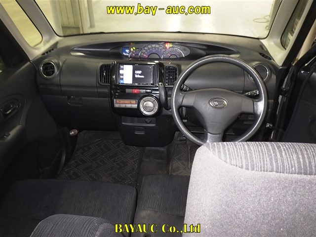 DAIHATSU TANTO 2012
