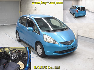 HONDA FIT 2010