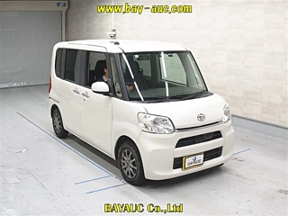 DAIHATSU TANTO 2015