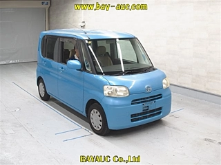 DAIHATSU TANTO 2008