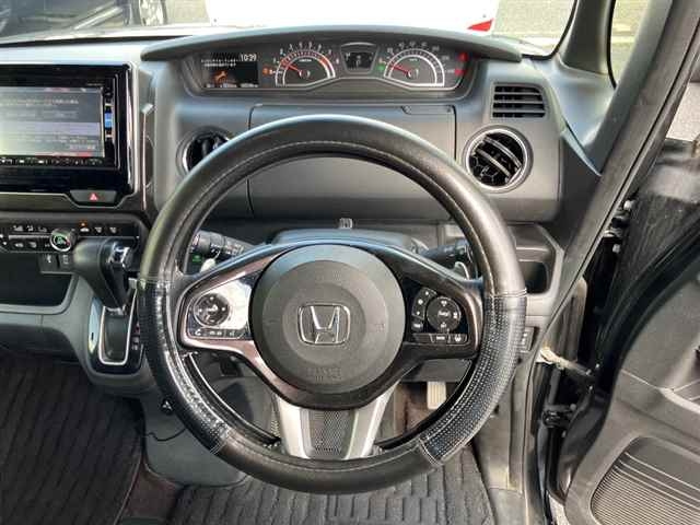 HONDA N BOX 2017
