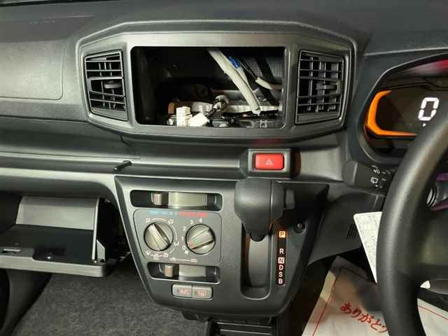 DAIHATSU MIRA E S 2025