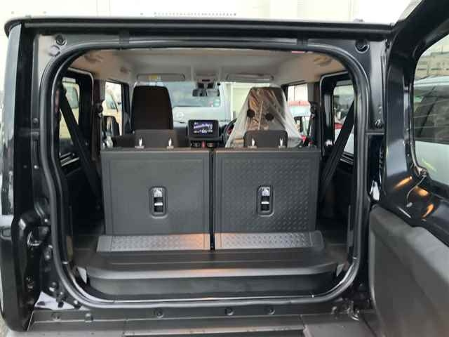 SUZUKI JIMNY 2025