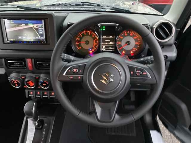 SUZUKI JIMNY 2025