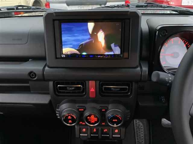 SUZUKI JIMNY 2025