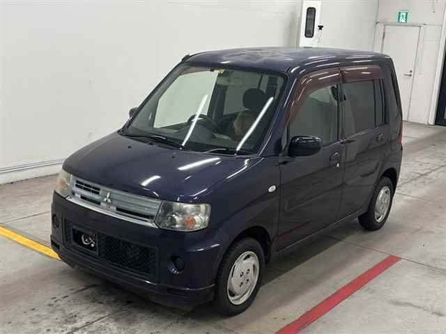 MITSUBISHI TOPPO 2010