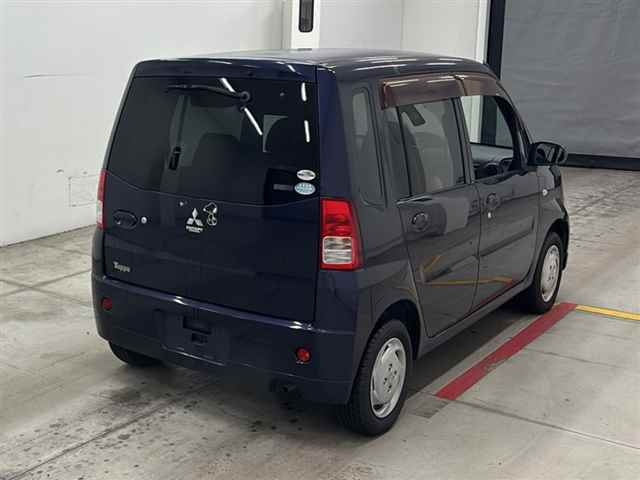 MITSUBISHI TOPPO 2010