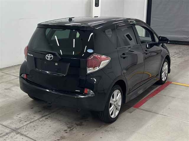 TOYOTA RACTIS 2014