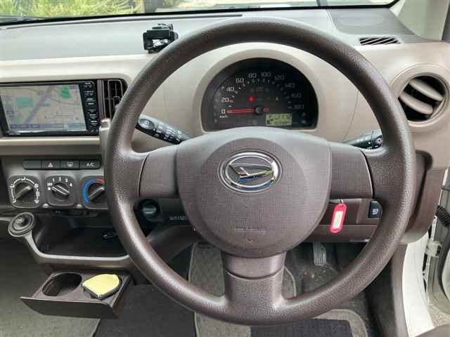 DAIHATSU BOON 2016