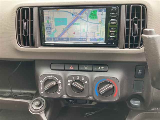 DAIHATSU BOON 2016