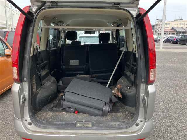 NISSAN SERENA 2008