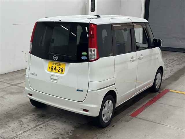NISSAN ROOX 2012