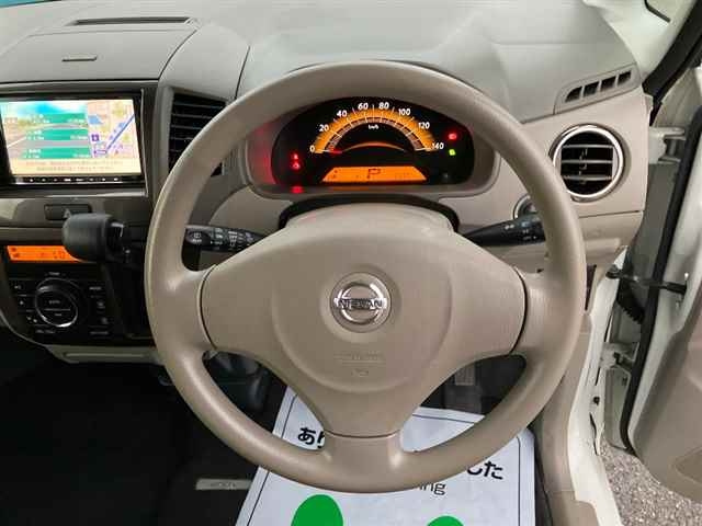 NISSAN ROOX 2012