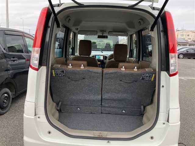 NISSAN ROOX 2012