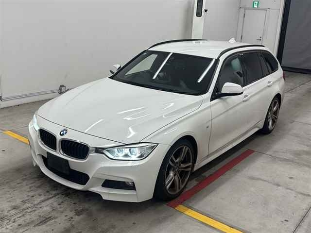 BMW 3 SERIES 2013
