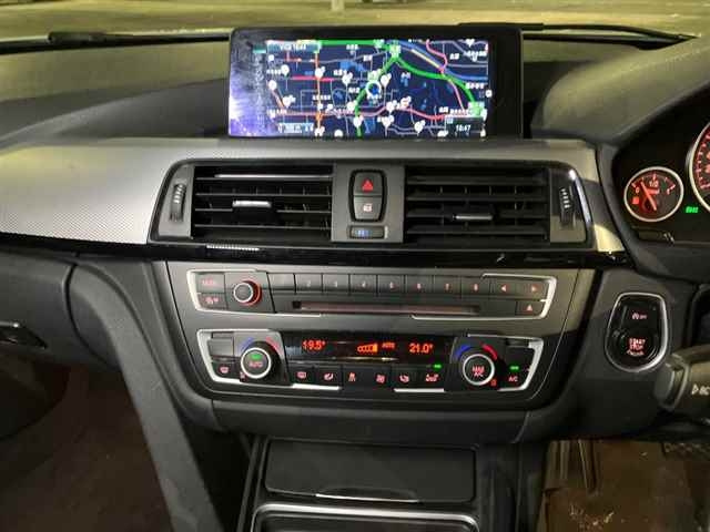 BMW 3 SERIES 2013