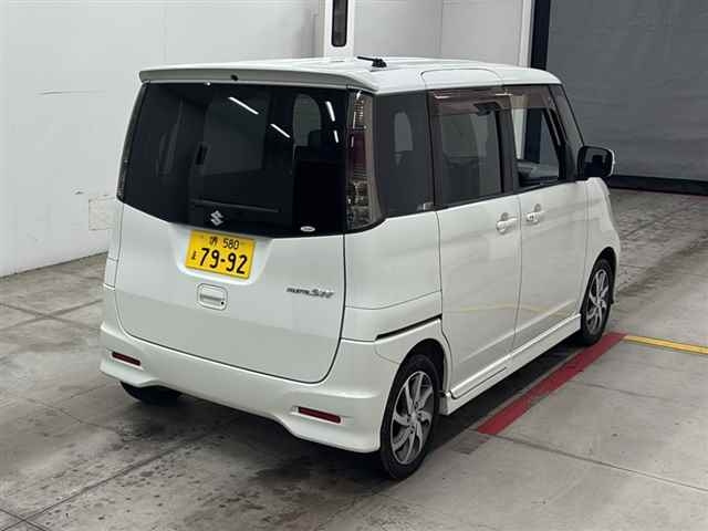SUZUKI PALETTE 2010