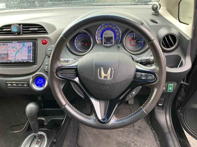 HONDA FIT SHUTTLE 2012