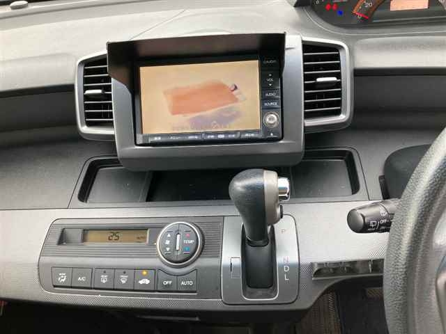 HONDA FREED 2009