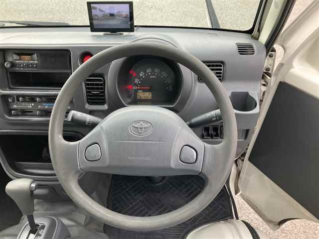 TOYOTA PIXIS TRUCK 2013