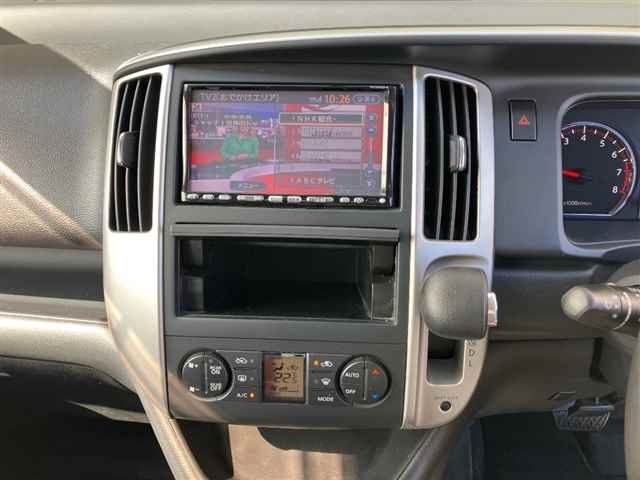 NISSAN SERENA 2008