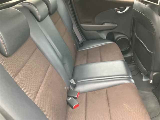 HONDA FIT SHUTTLE 2012