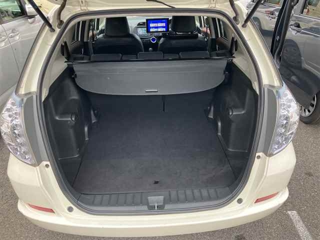 HONDA FIT SHUTTLE 2012