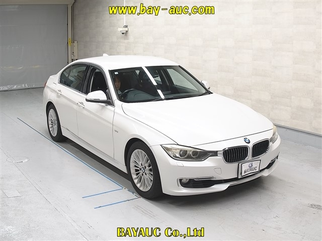BMW 3 SERIES 2012