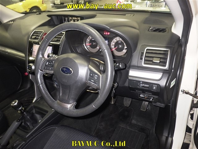 SUBARU FORESTER 2015