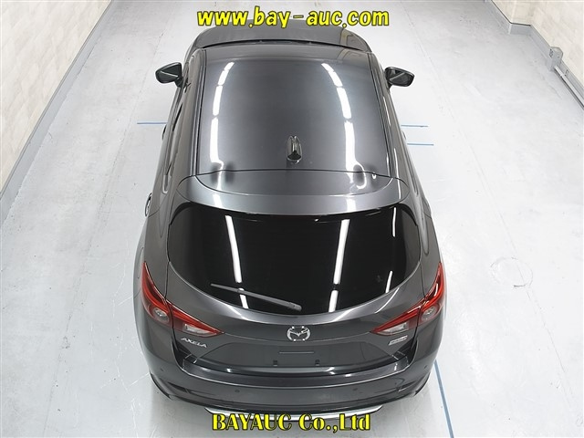 MAZDA AXELA 2016