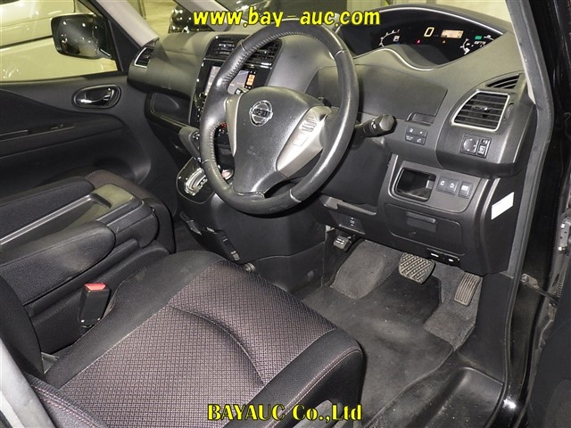 NISSAN SERENA 2012