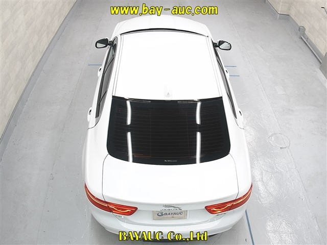 JAGUAR XE 2019