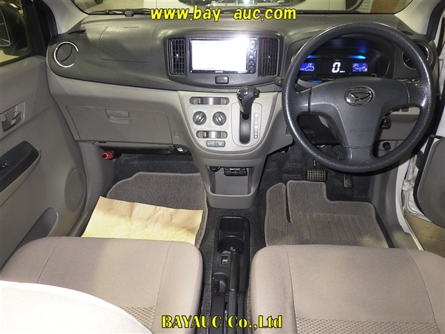 DAIHATSU MIRA E S 2012