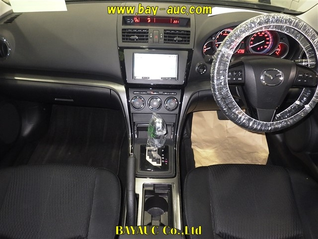 MAZDA ATENZA WAGON 2010